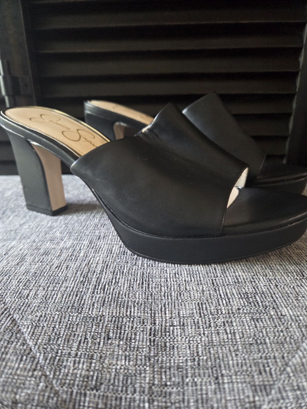 Jessica Simpson Black Platform Mule with Block Heel Size 9.5